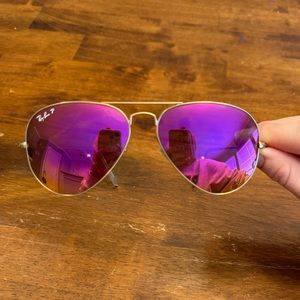 Pink mirrored Ray-Ban sunglasses!